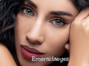 Emeraldaeyes