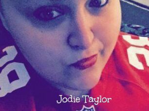 Jodie_Taylor
