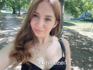 Lunatoned
