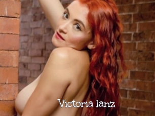 Victoria_lanz